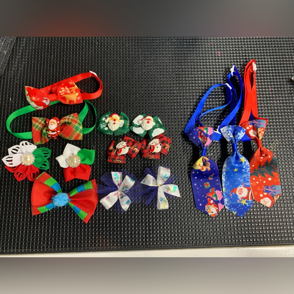 Christmas Dog Grooming accessories